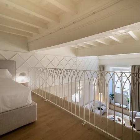 Deservi Charming Michelangelo Apartman *